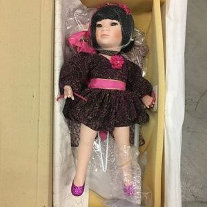 World Gallery Doll "Jen" Collectible Doll